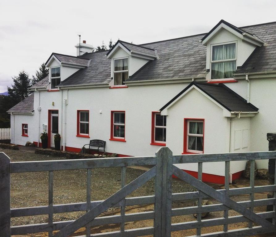 The Old School House Villa Clifden Exterior photo