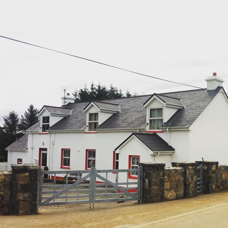 The Old School House Villa Clifden Exterior photo